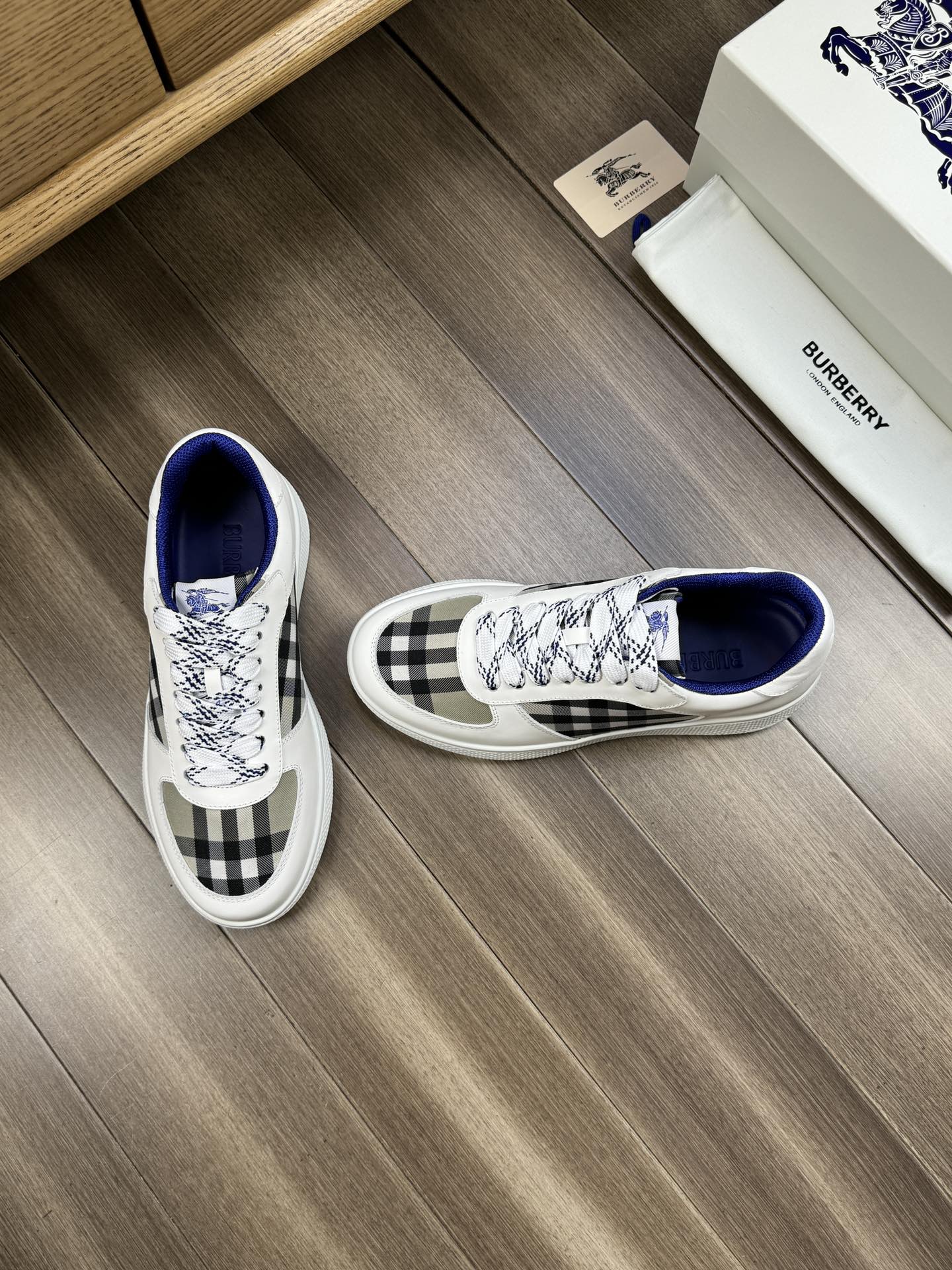 Burberry shoe