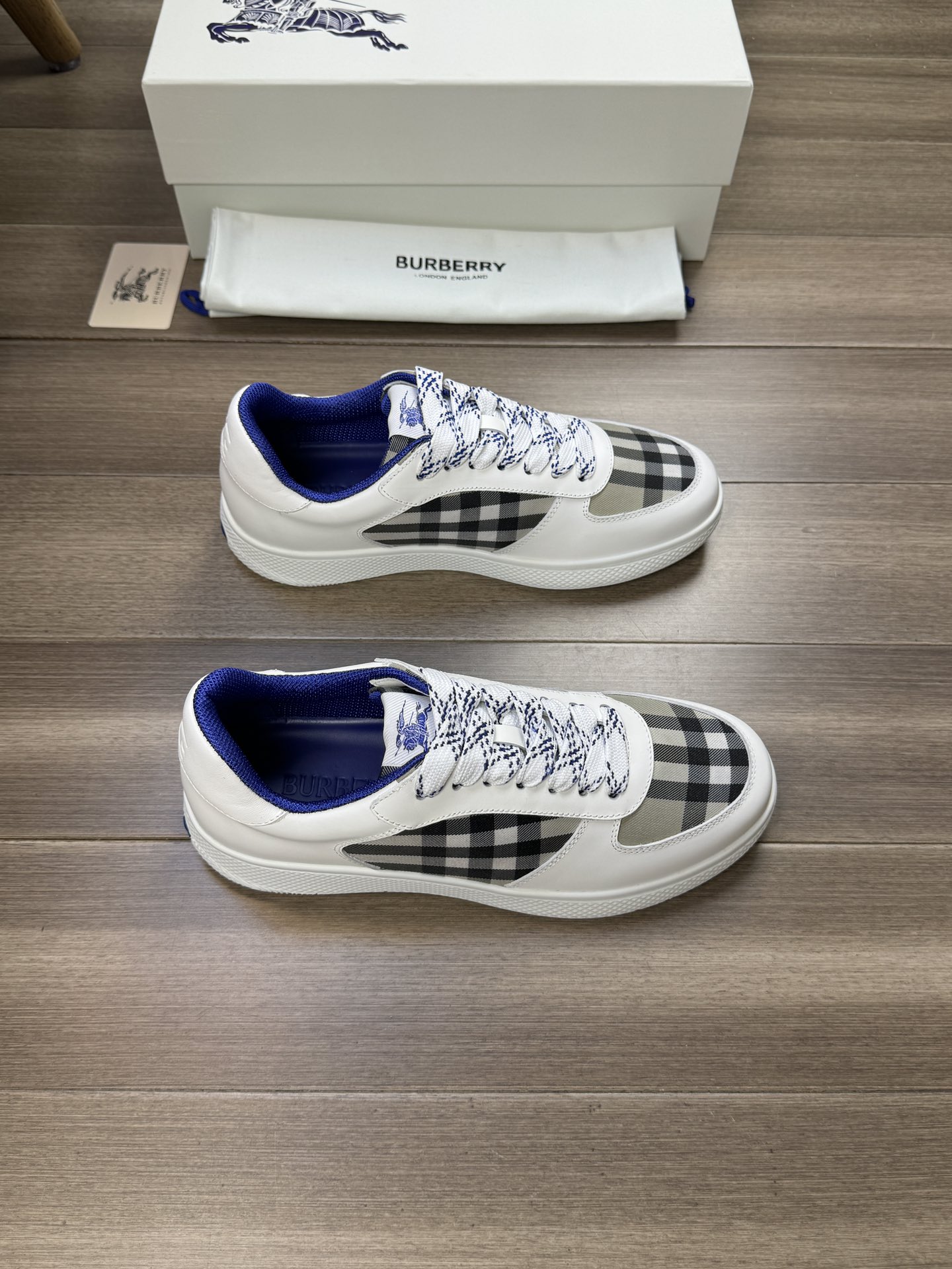 Burberry shoe