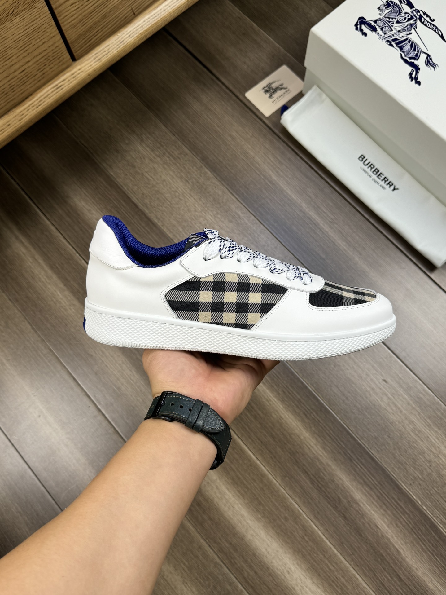 Burberry shoe