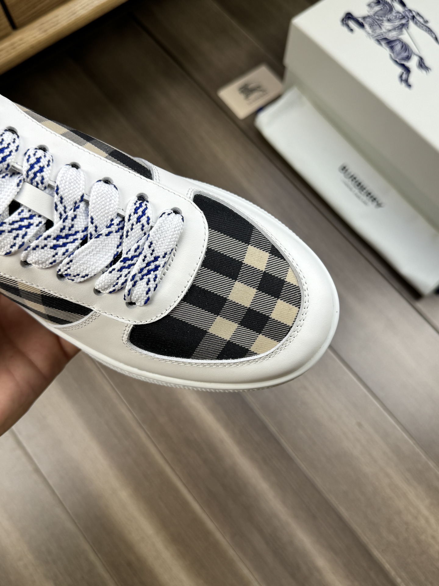 Burberry shoe