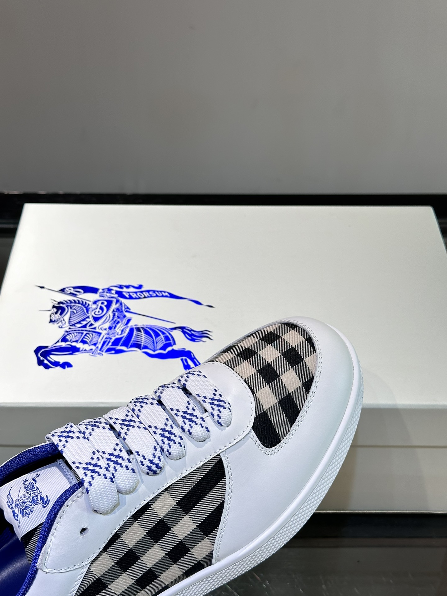 Burberry shoe
