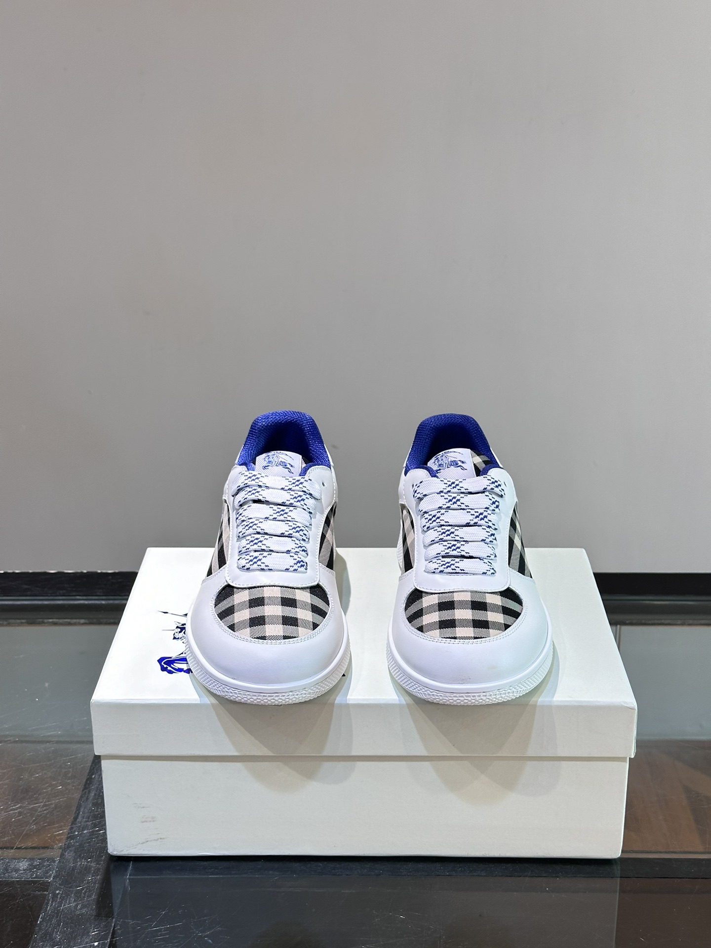 Burberry shoe