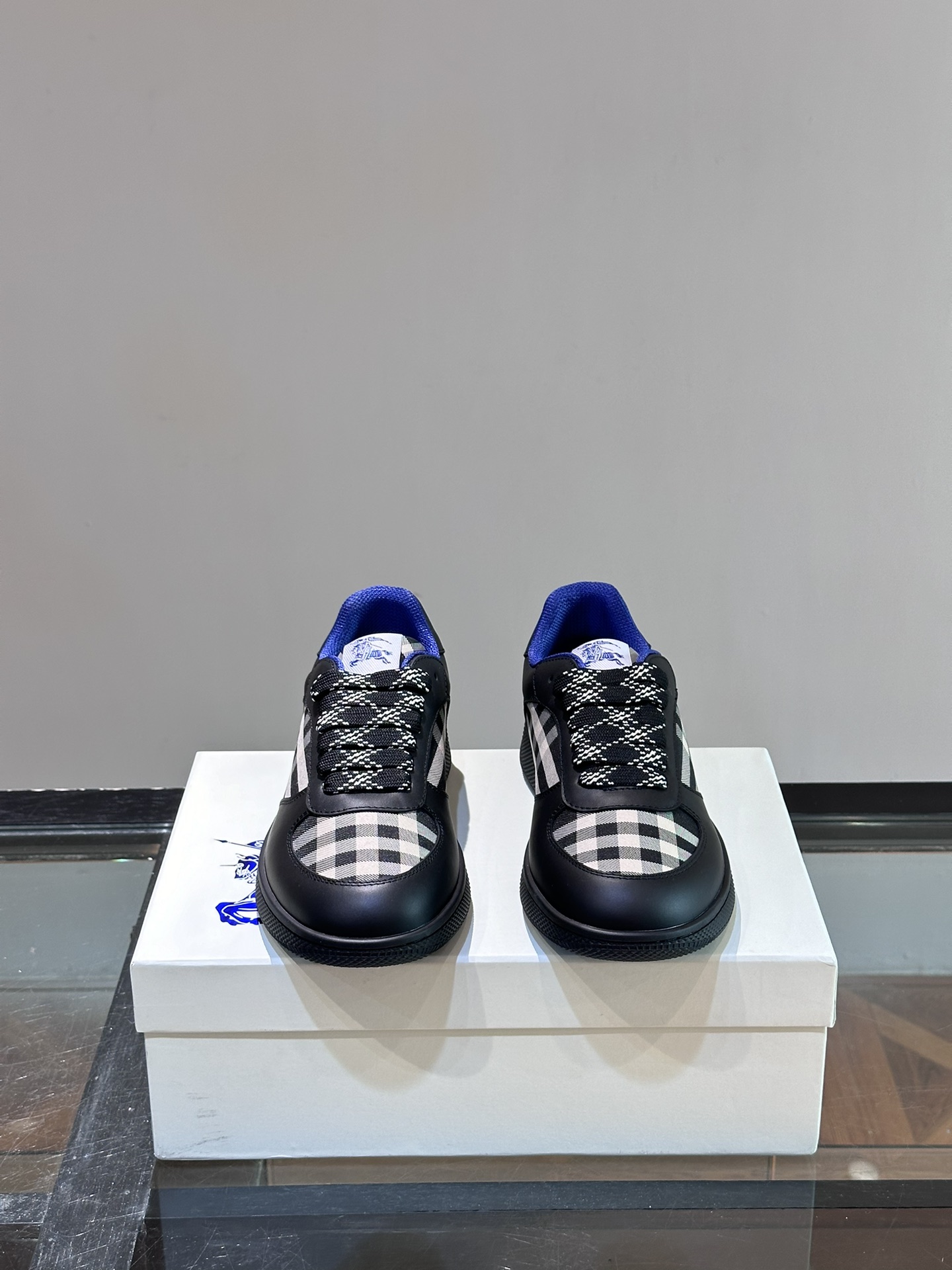 Burberry shoe