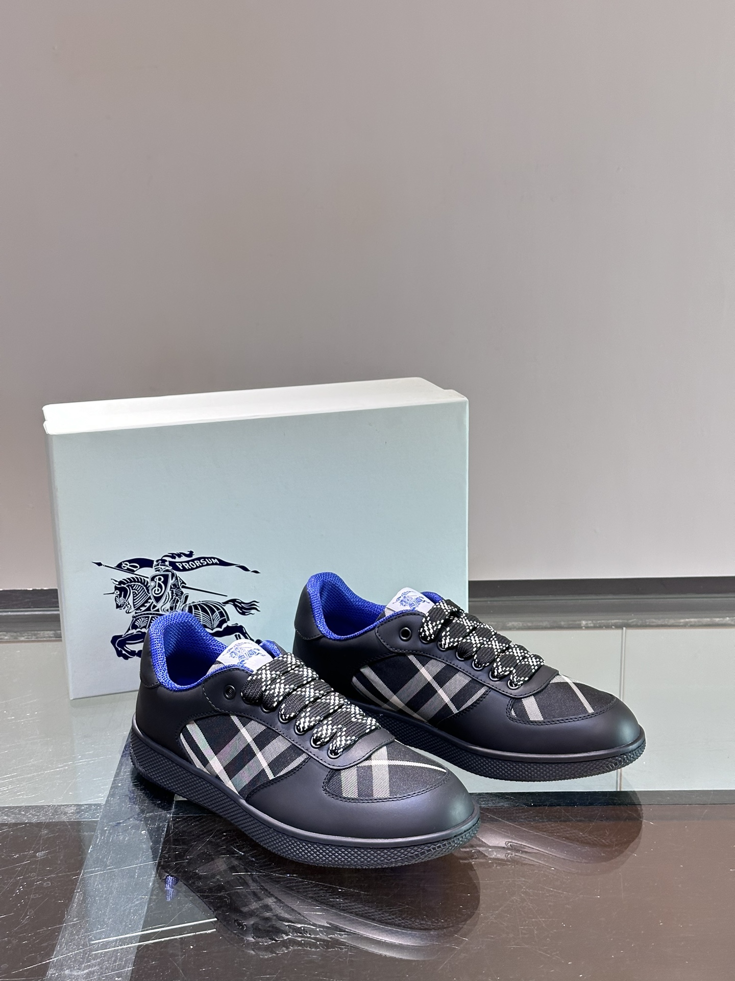 Burberry shoe