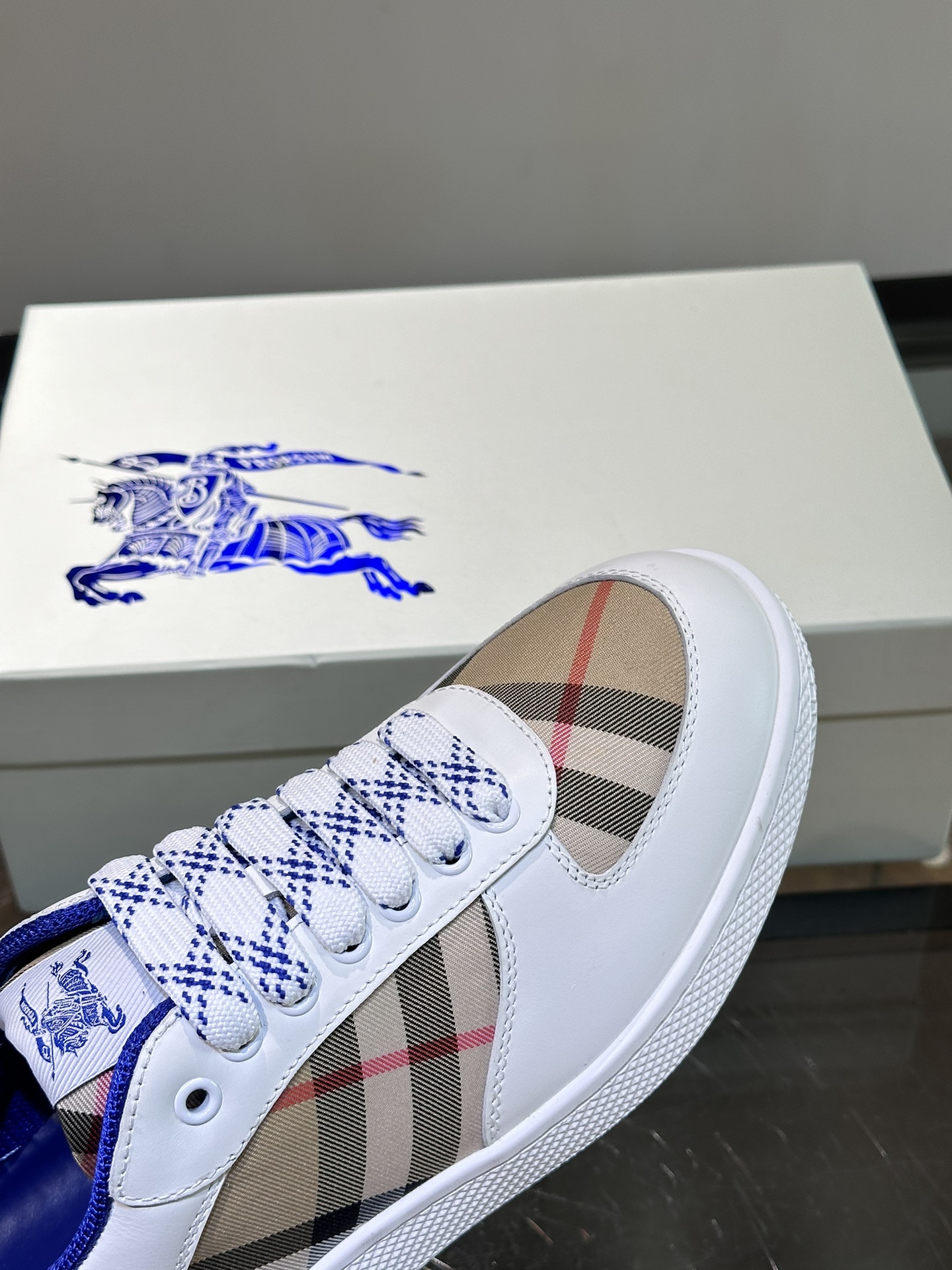 Burberry shoe