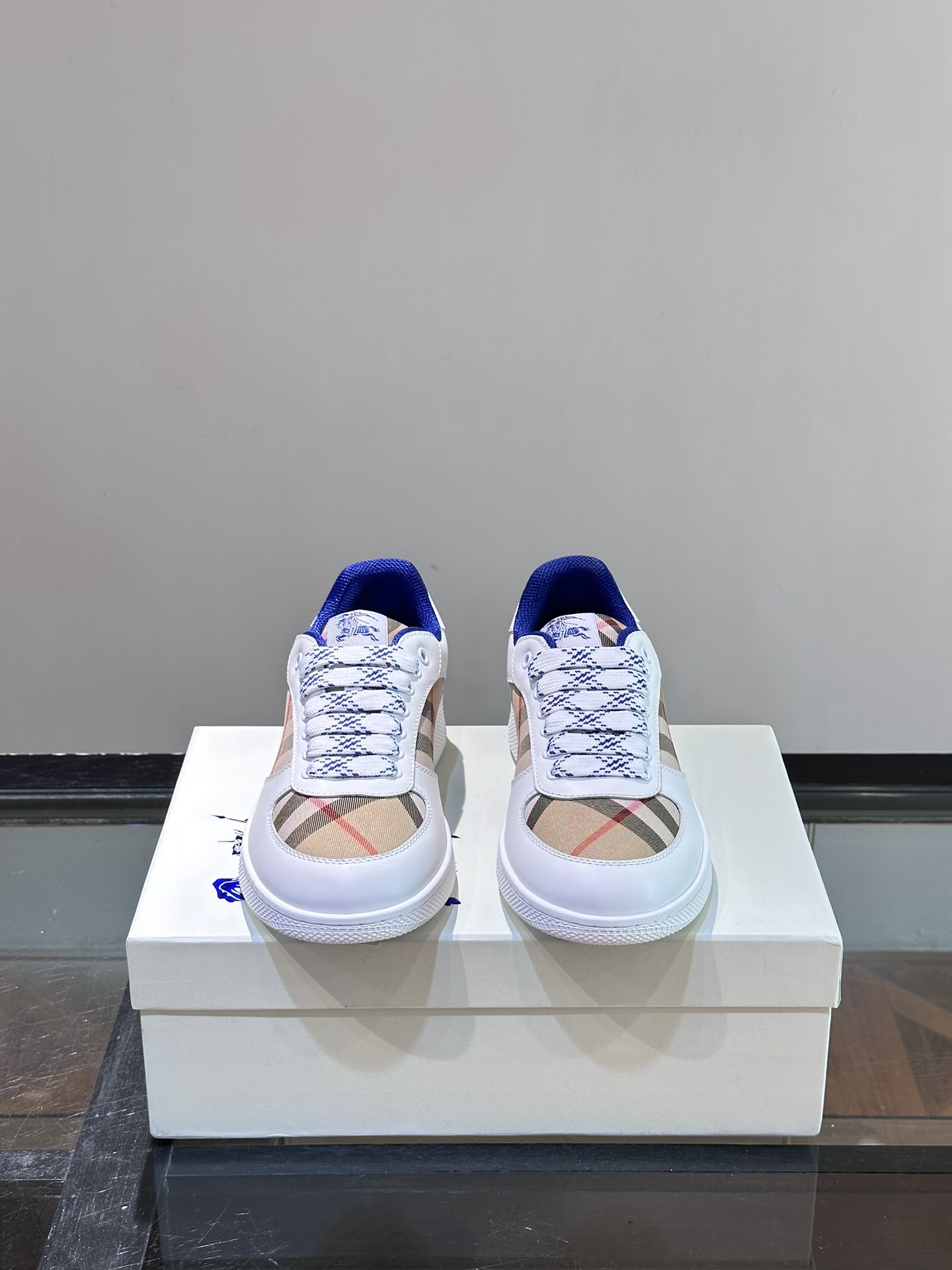 Burberry shoe