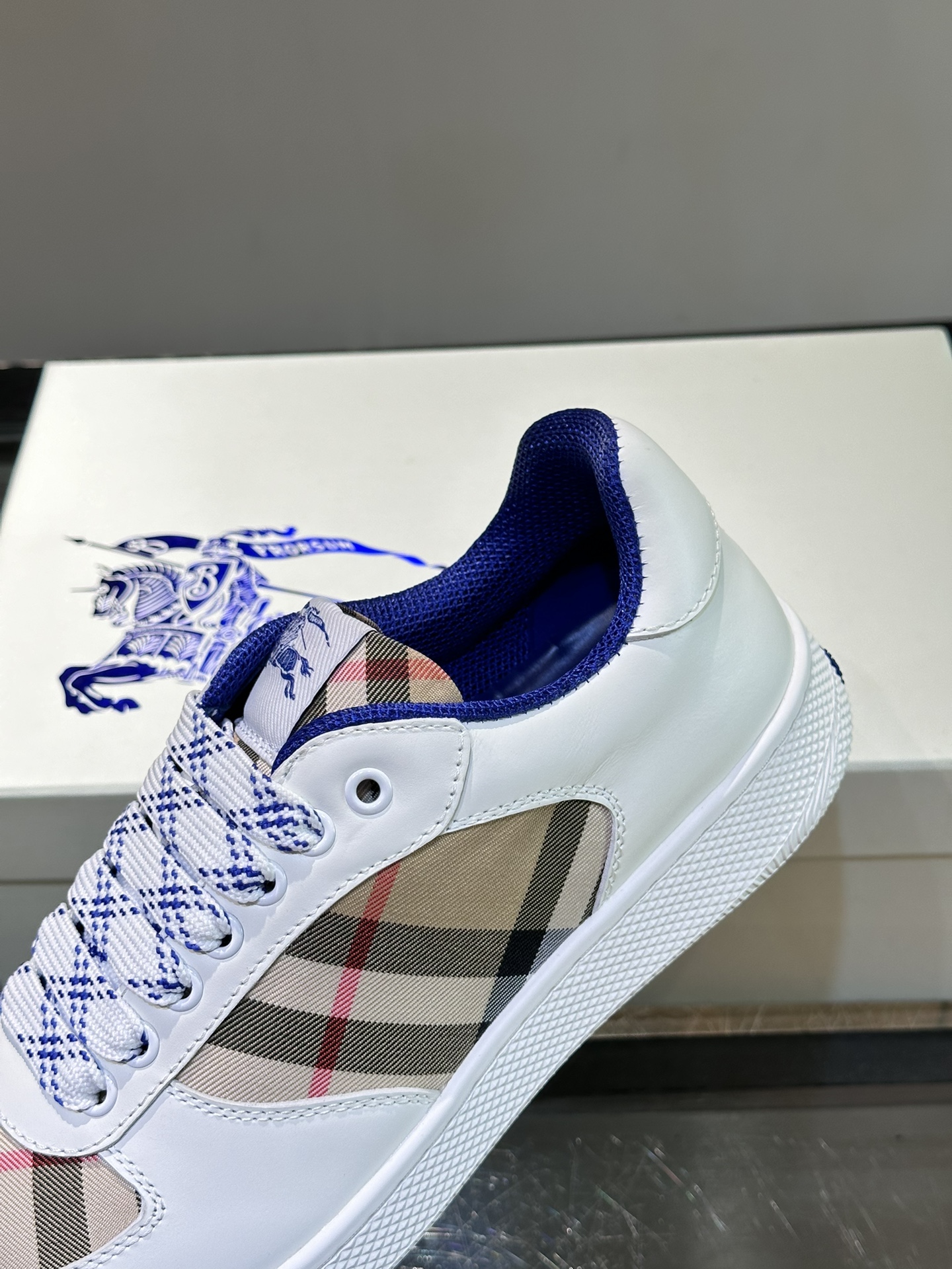 Burberry shoe