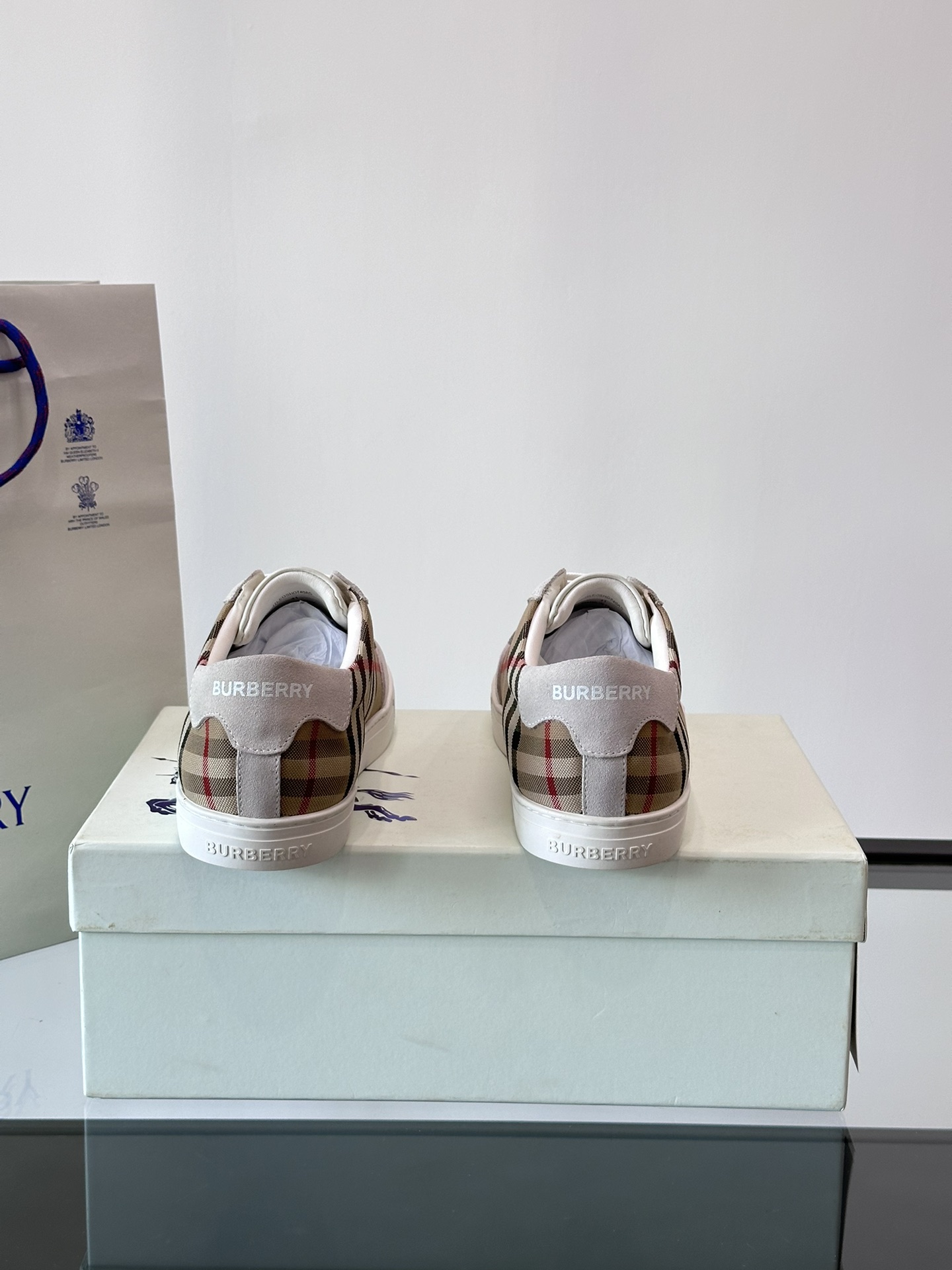 Burberry shoe
