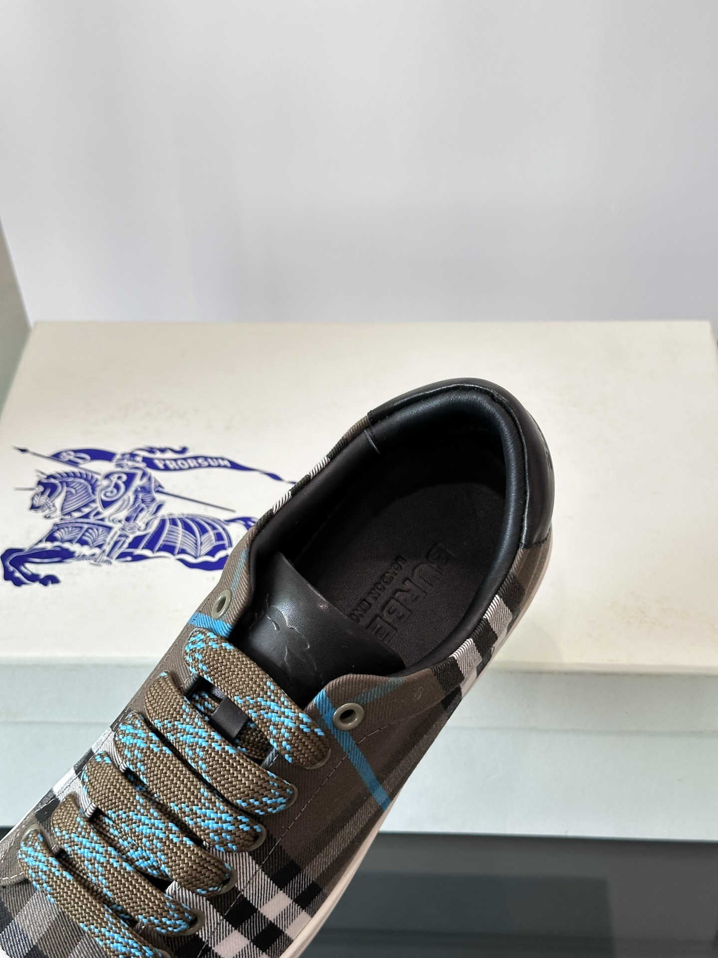 Burberry shoe