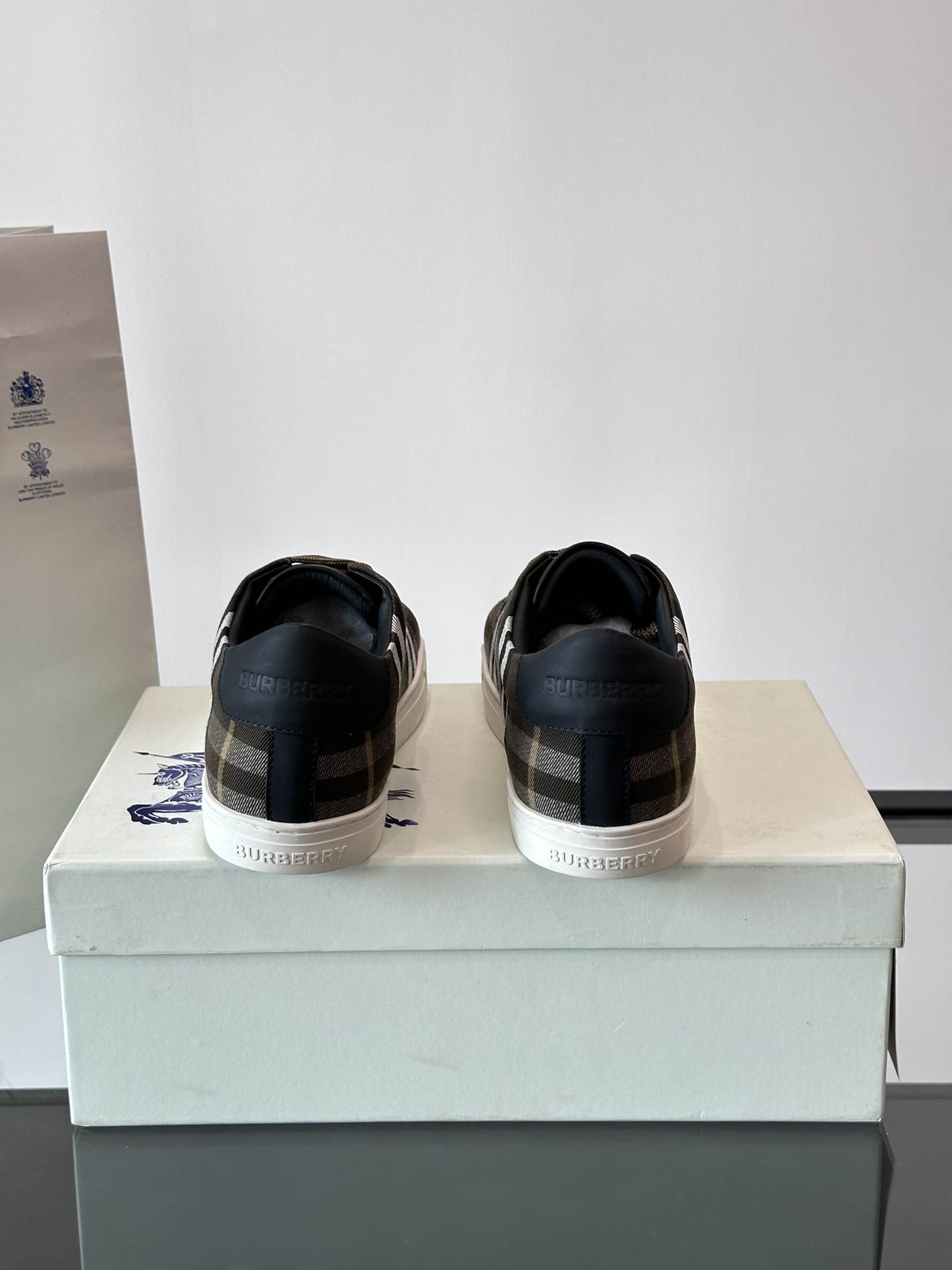 Burberry shoe