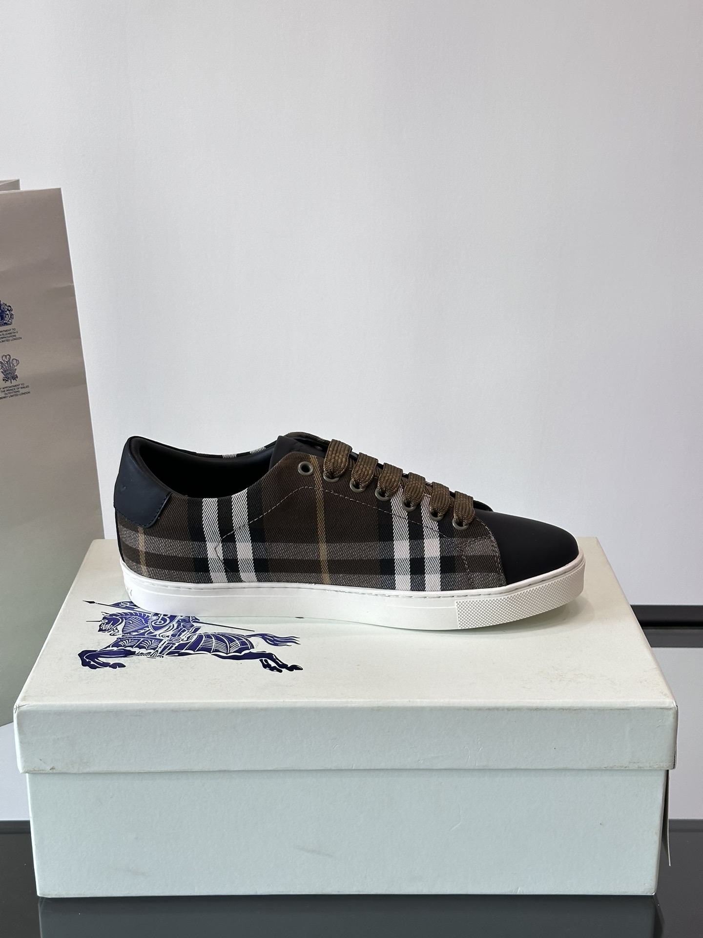 Burberry shoe