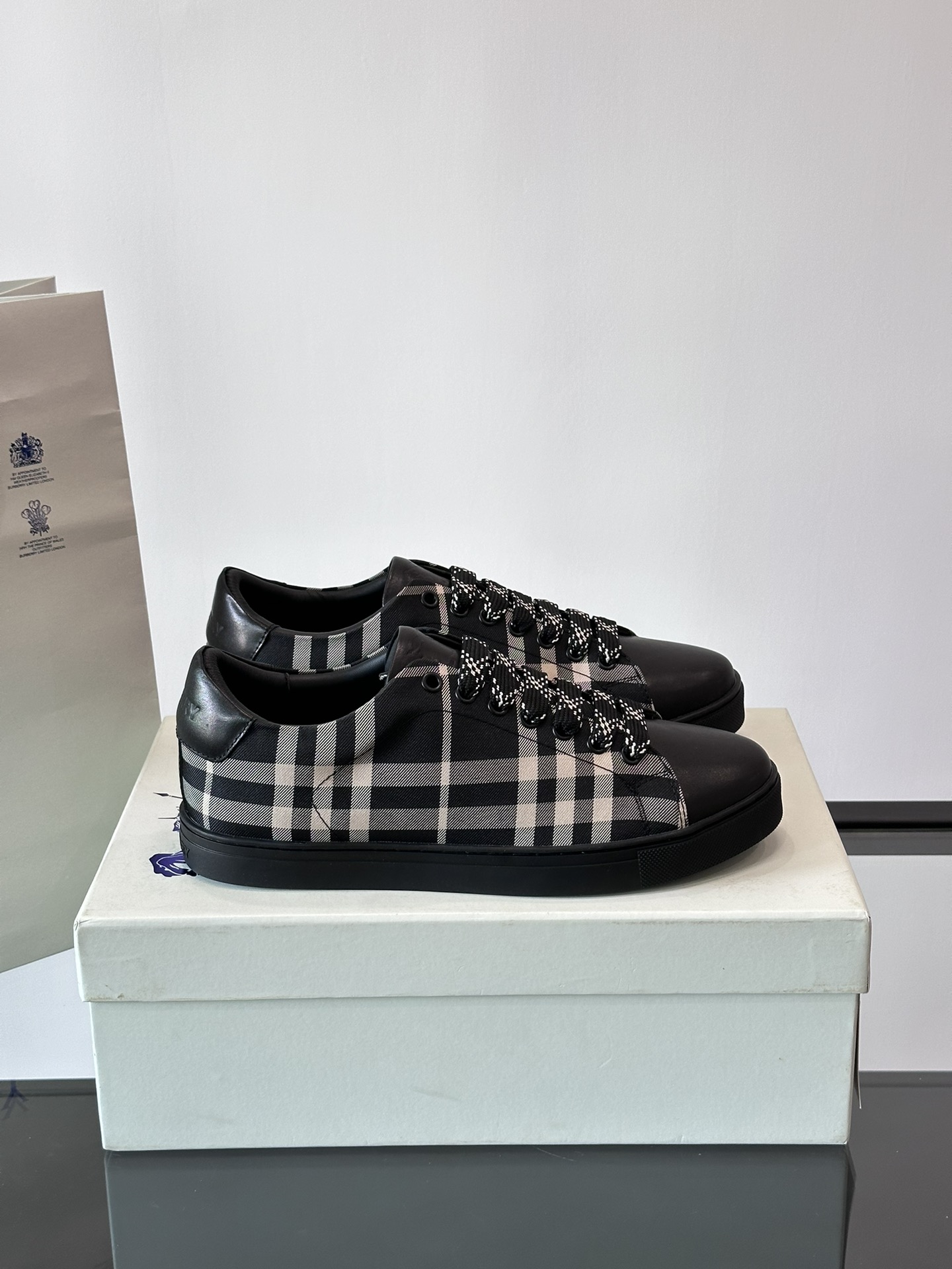 Burberry shoe