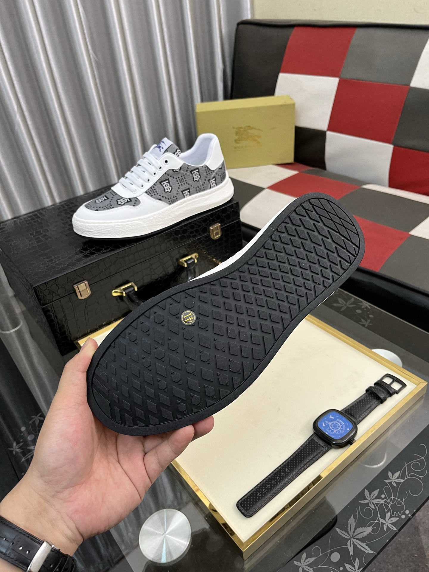 Burberry shoe
