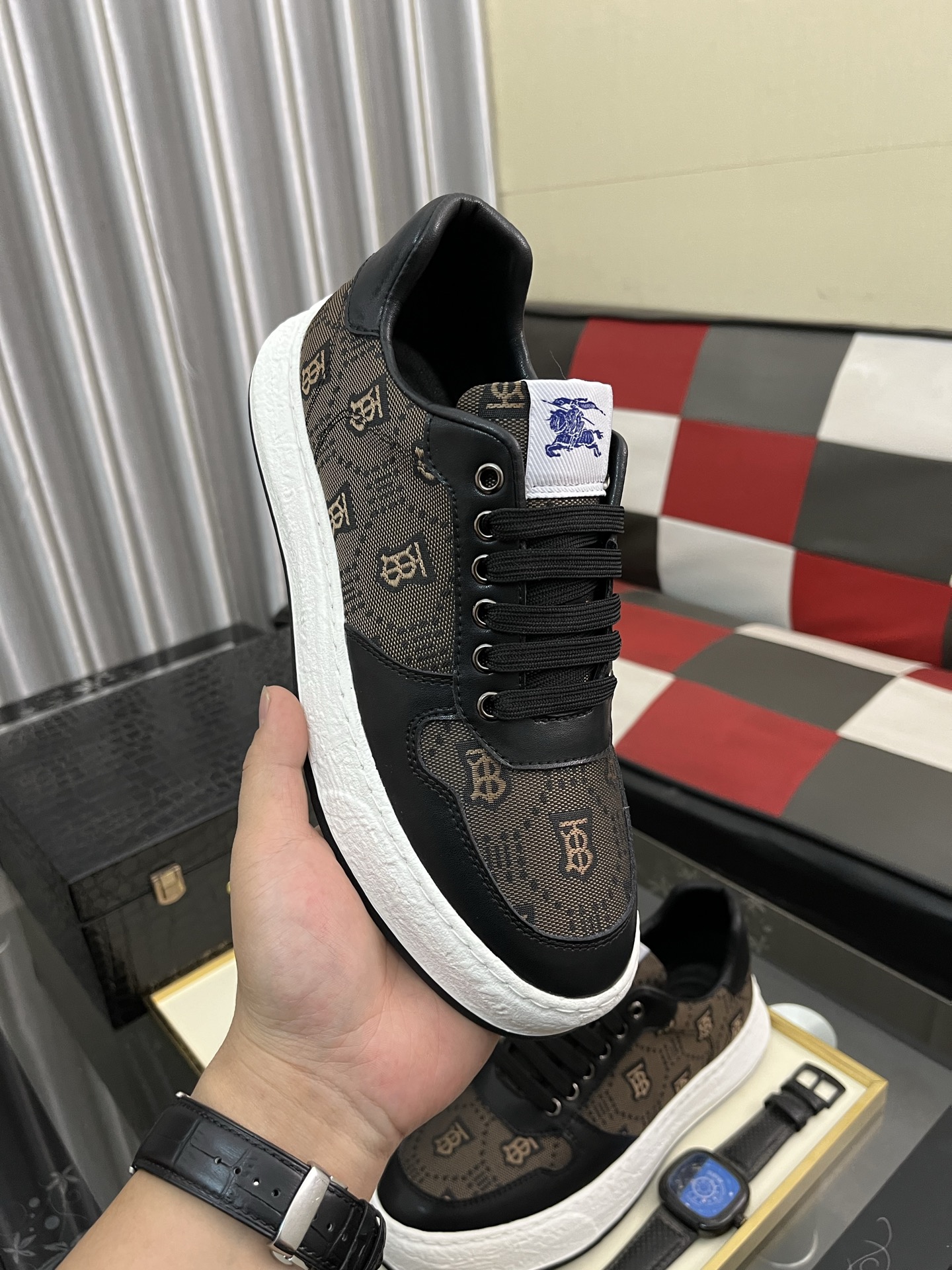 Burberry shoe