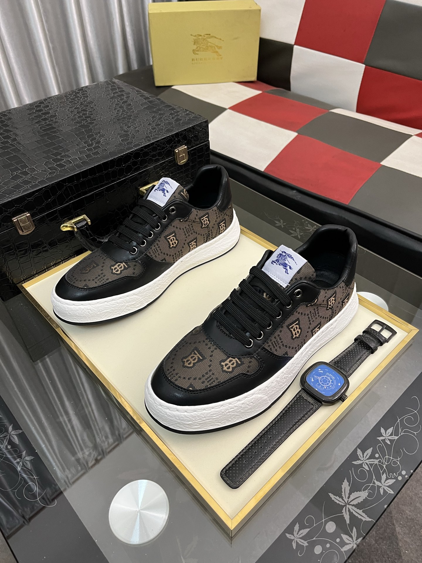 Burberry shoe