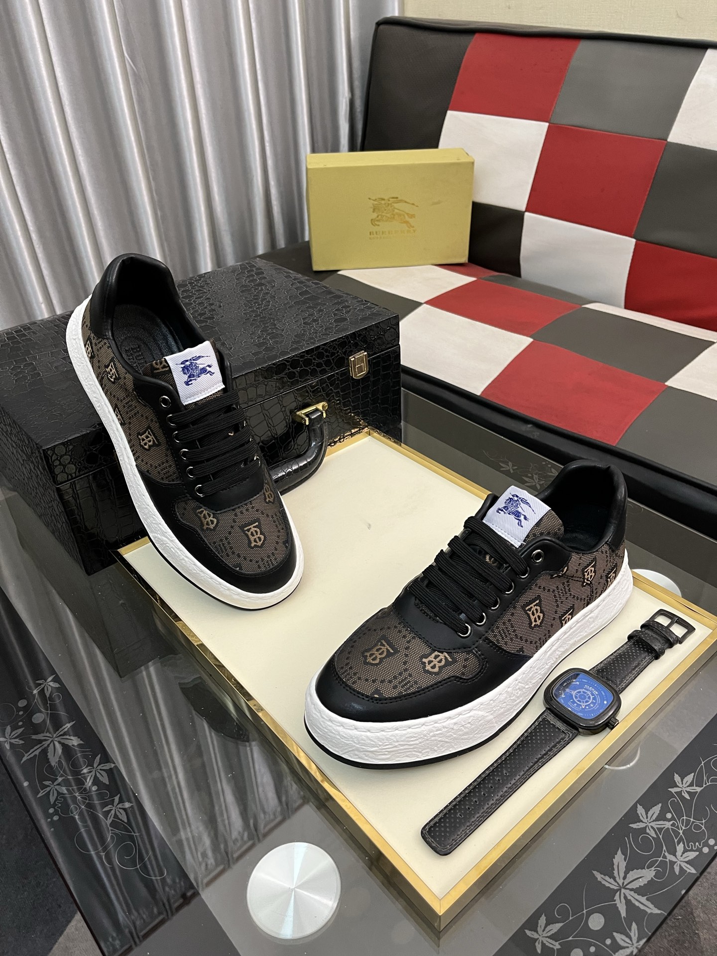 Burberry shoe