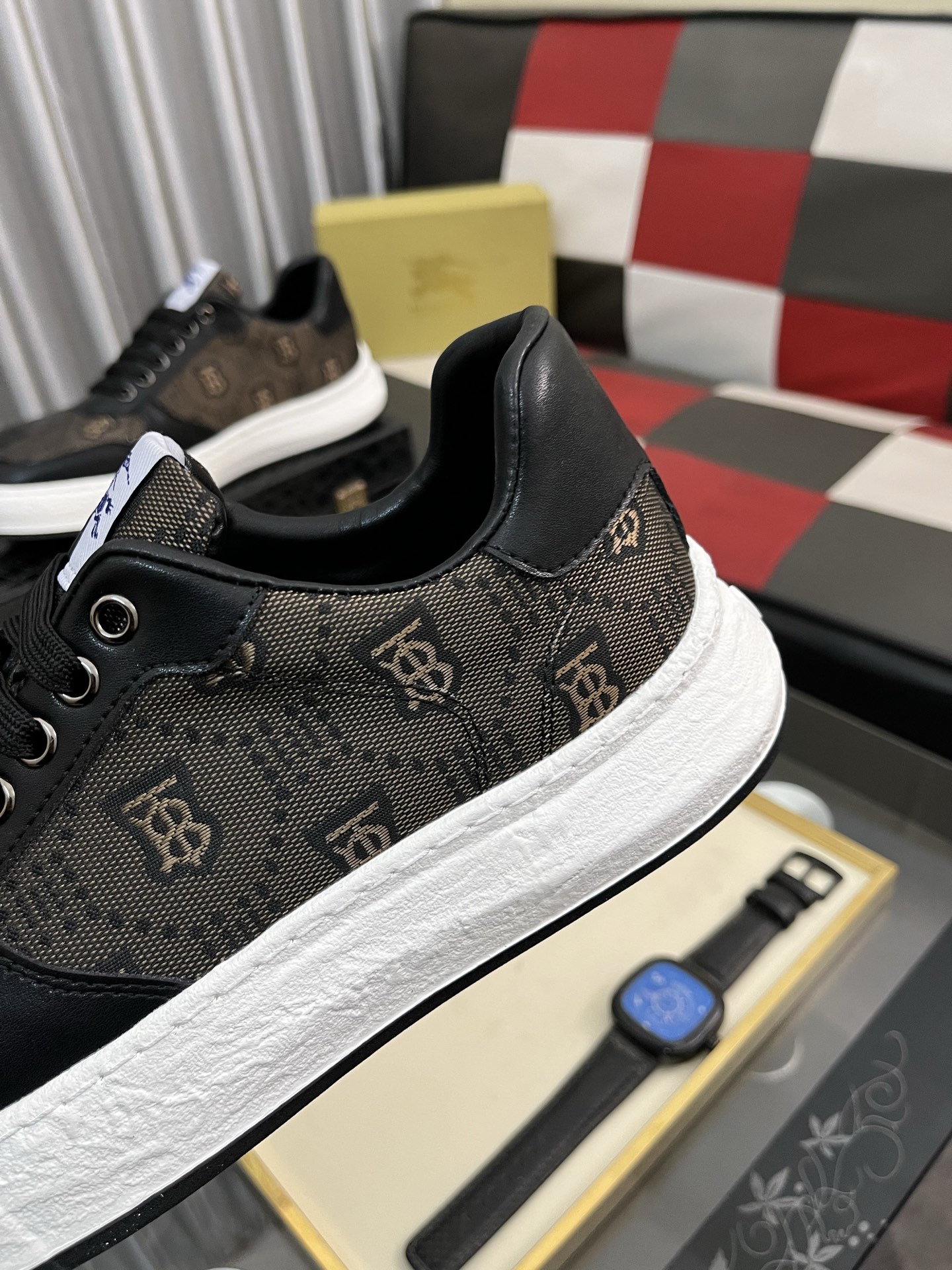 Burberry shoe