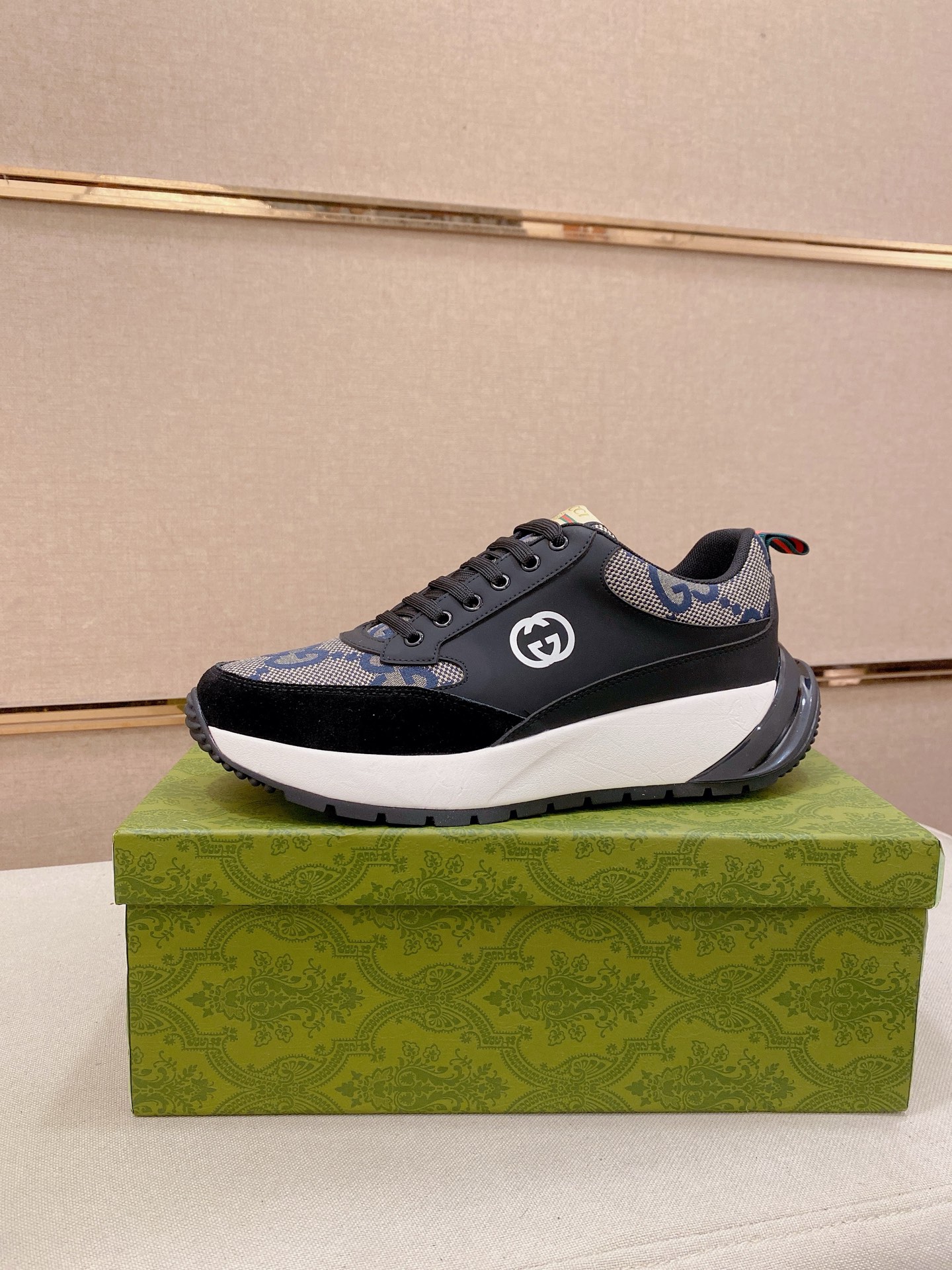 Burberry shoe