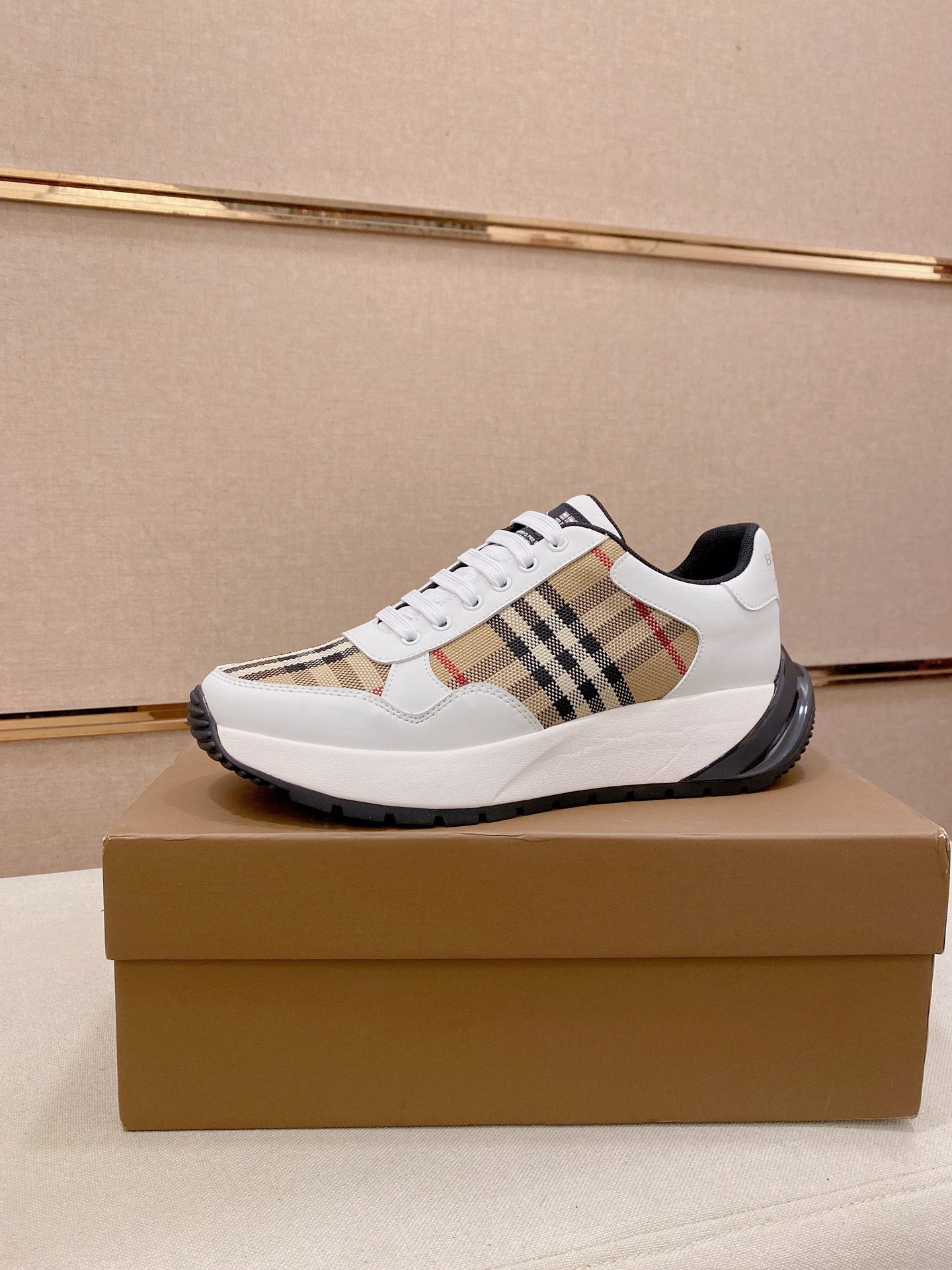 Burberry shoe