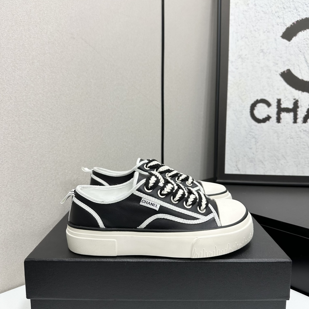 Chanel shoe