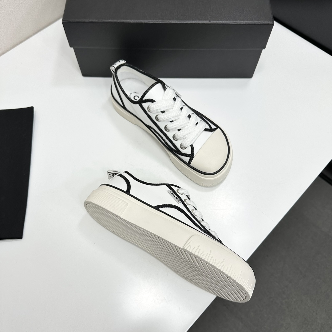 Chanel shoe