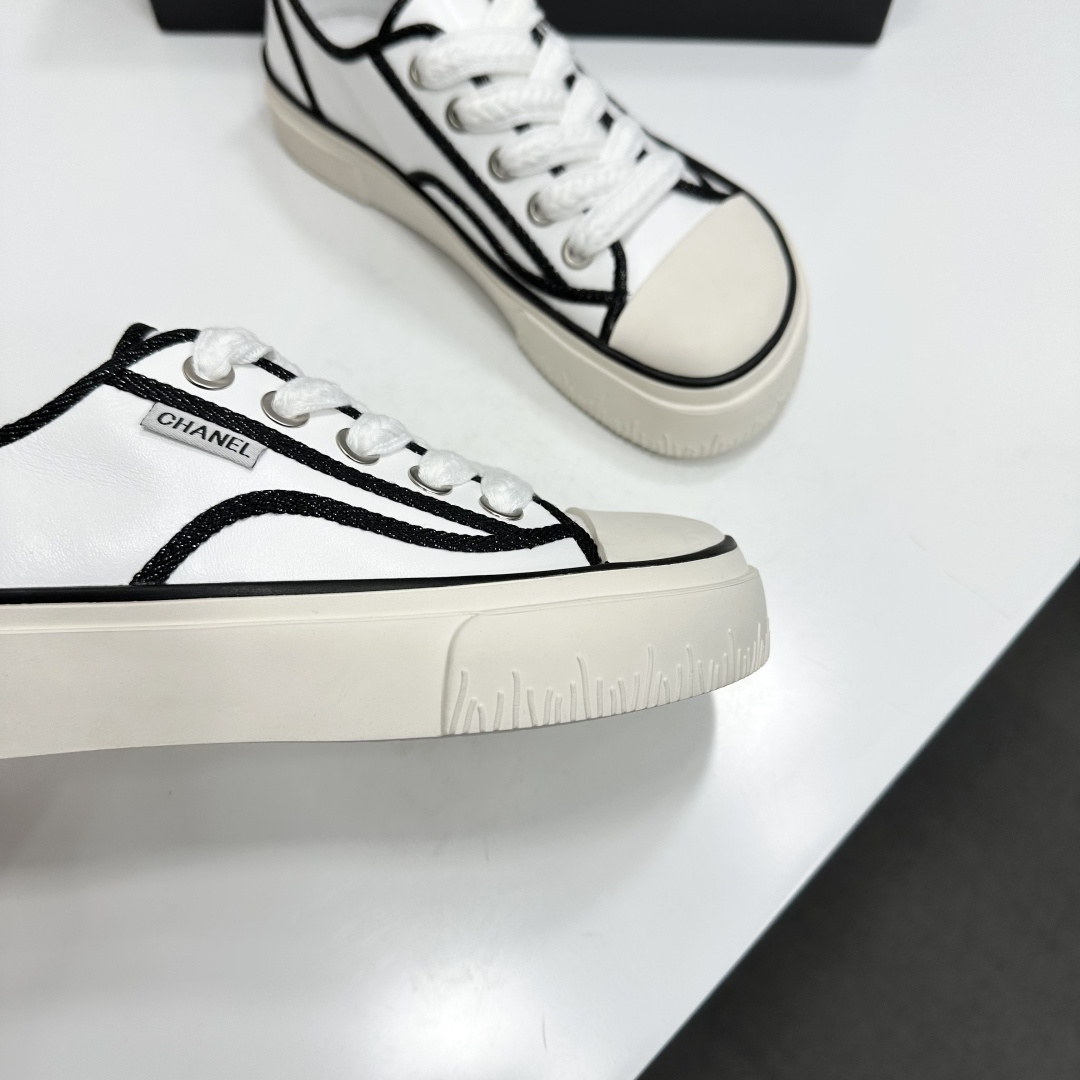 Chanel shoe