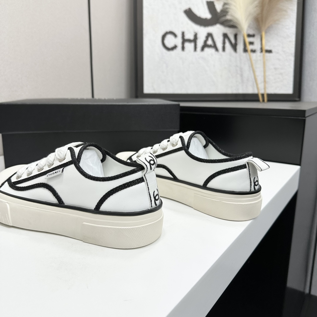 Chanel shoe