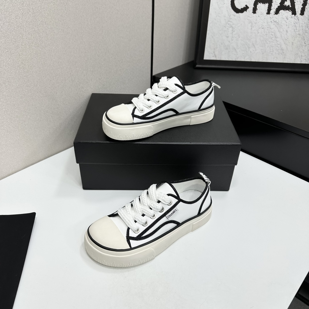 Chanel shoe