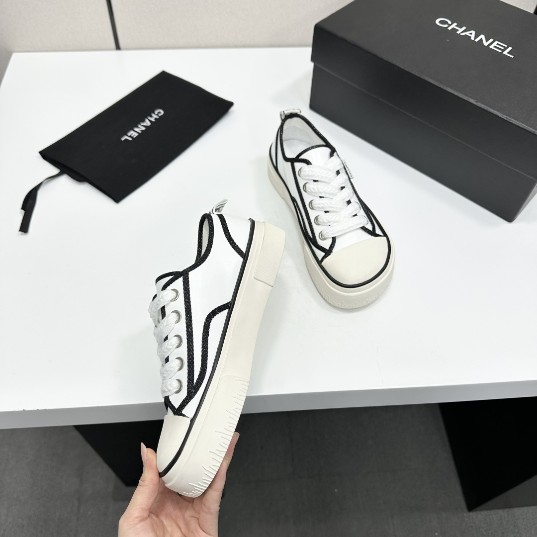 Chanel shoe