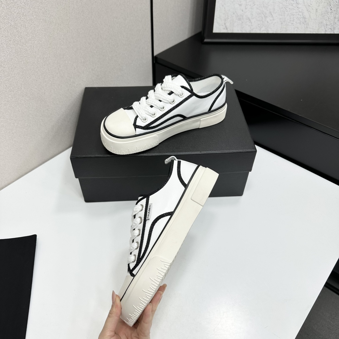 Chanel shoe