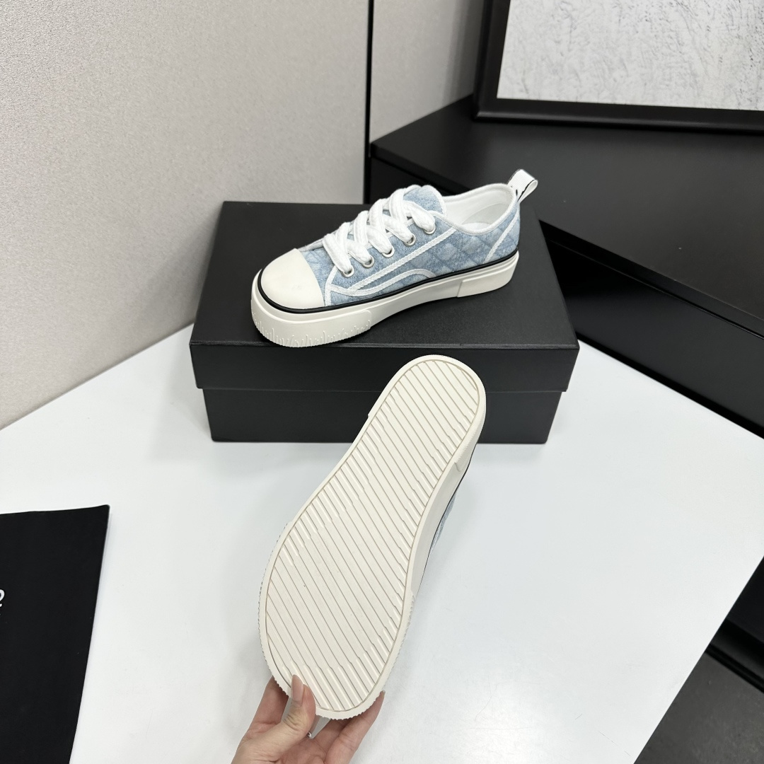 Chanel shoe