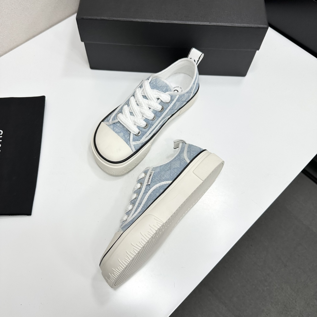 Chanel shoe