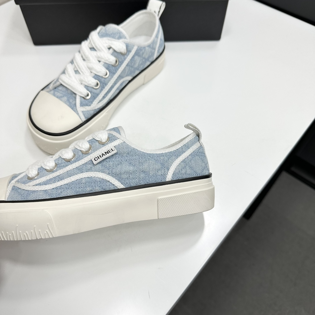 Chanel shoe