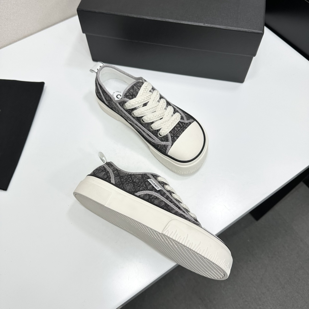 Chanel shoe