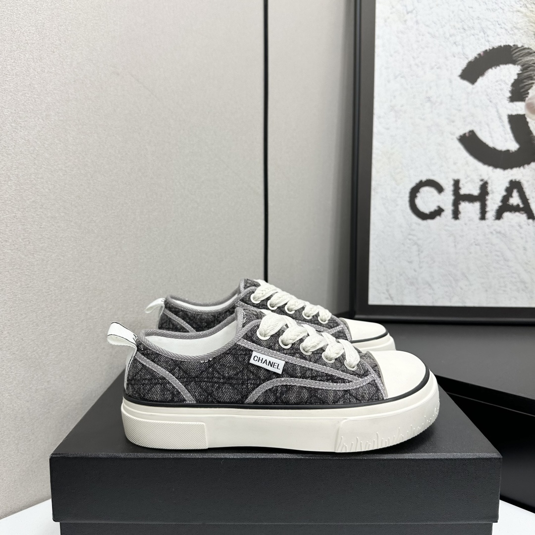 Chanel shoe
