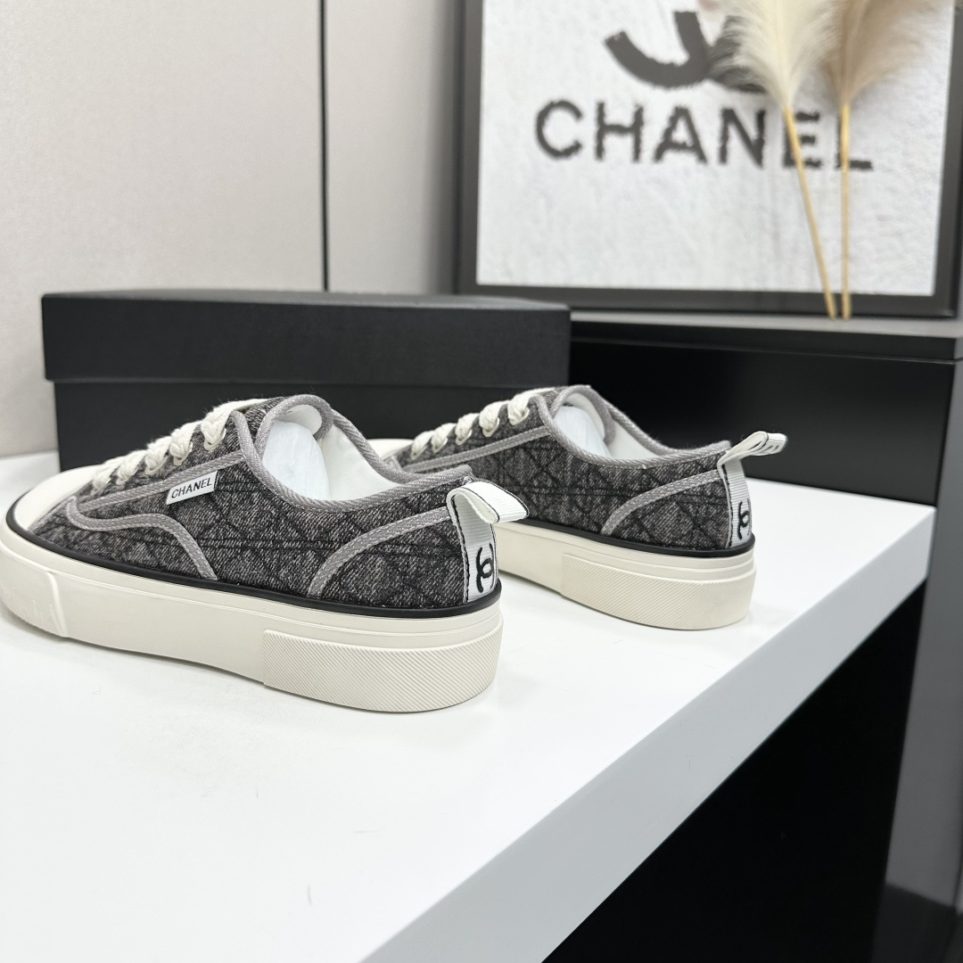 Chanel shoe