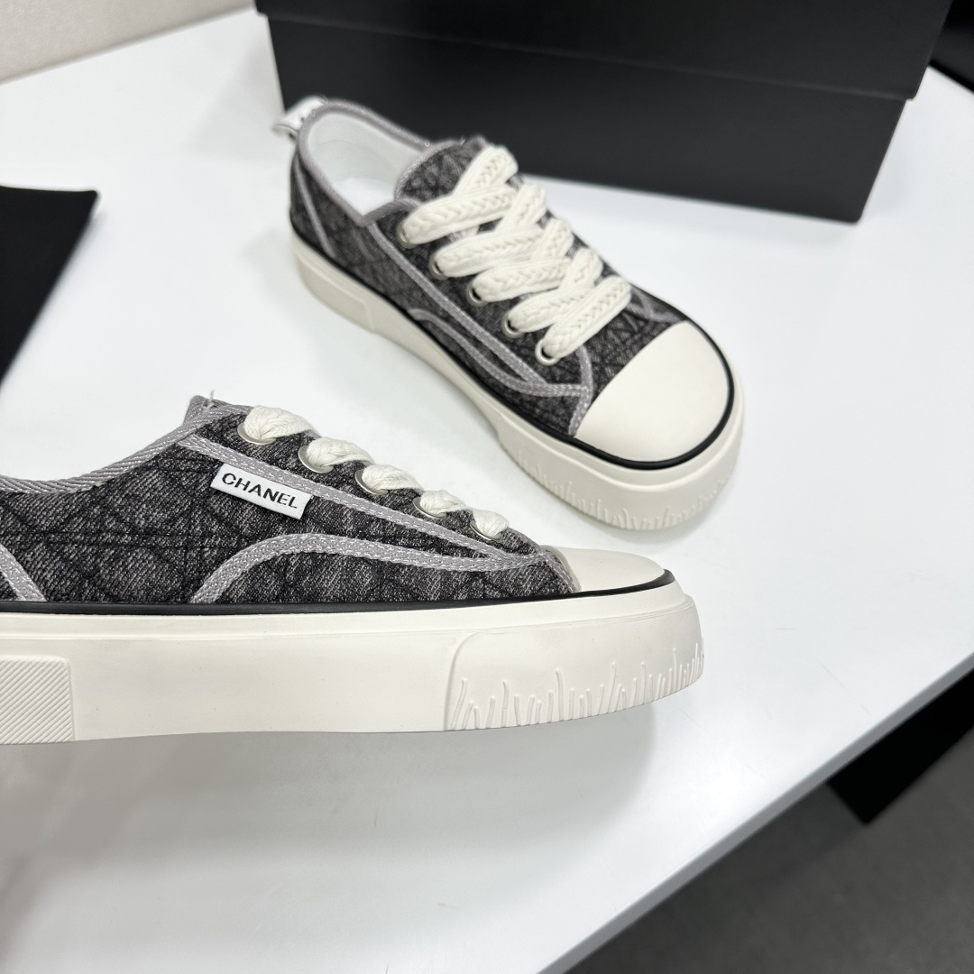 Chanel shoe