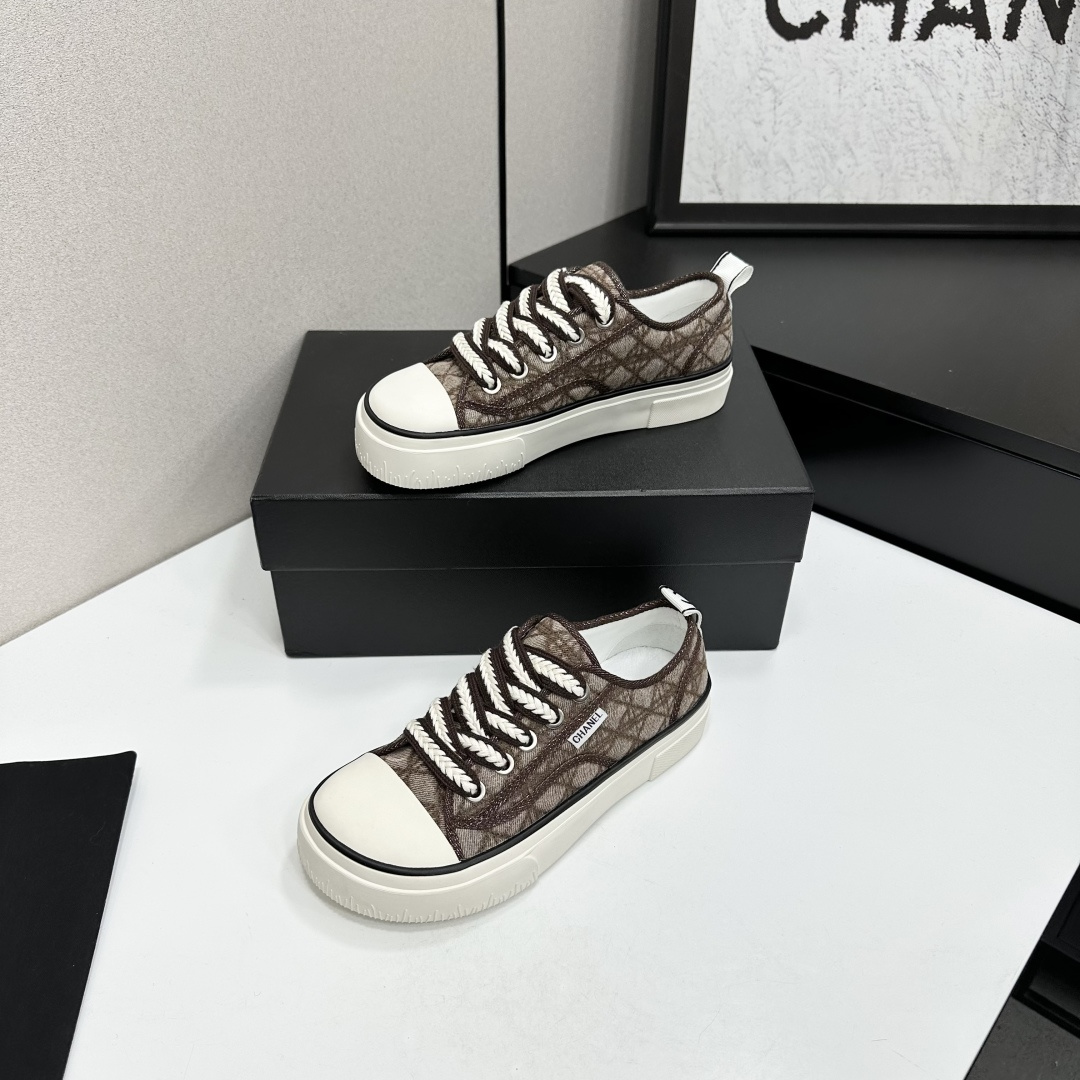 Chanel shoe
