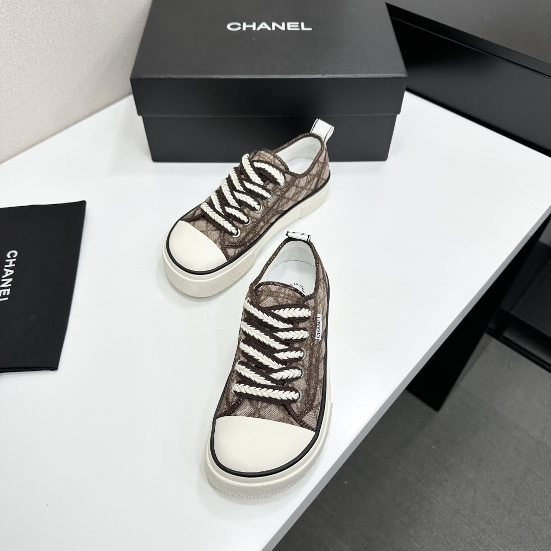 Chanel shoe
