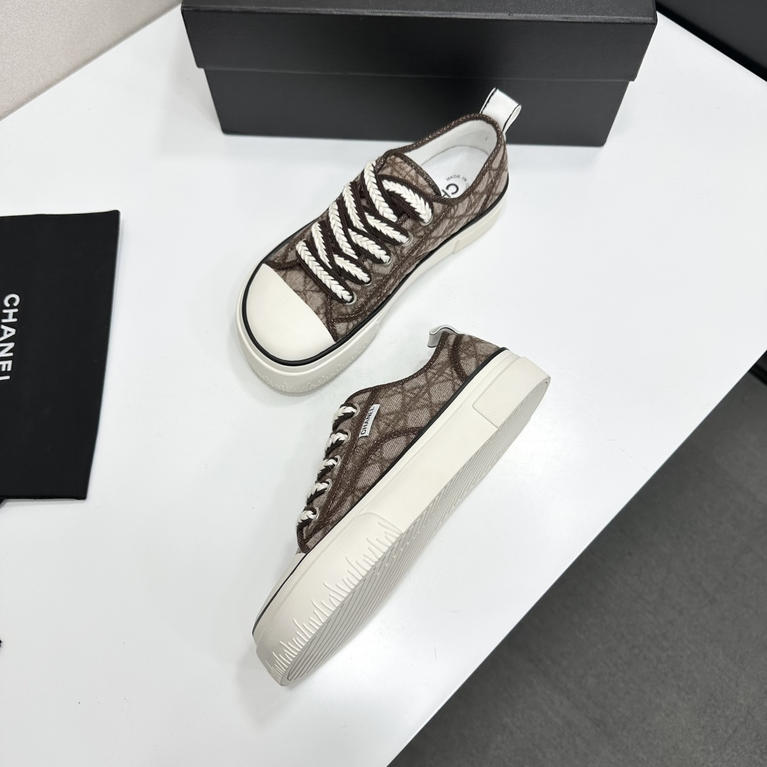 Chanel shoe