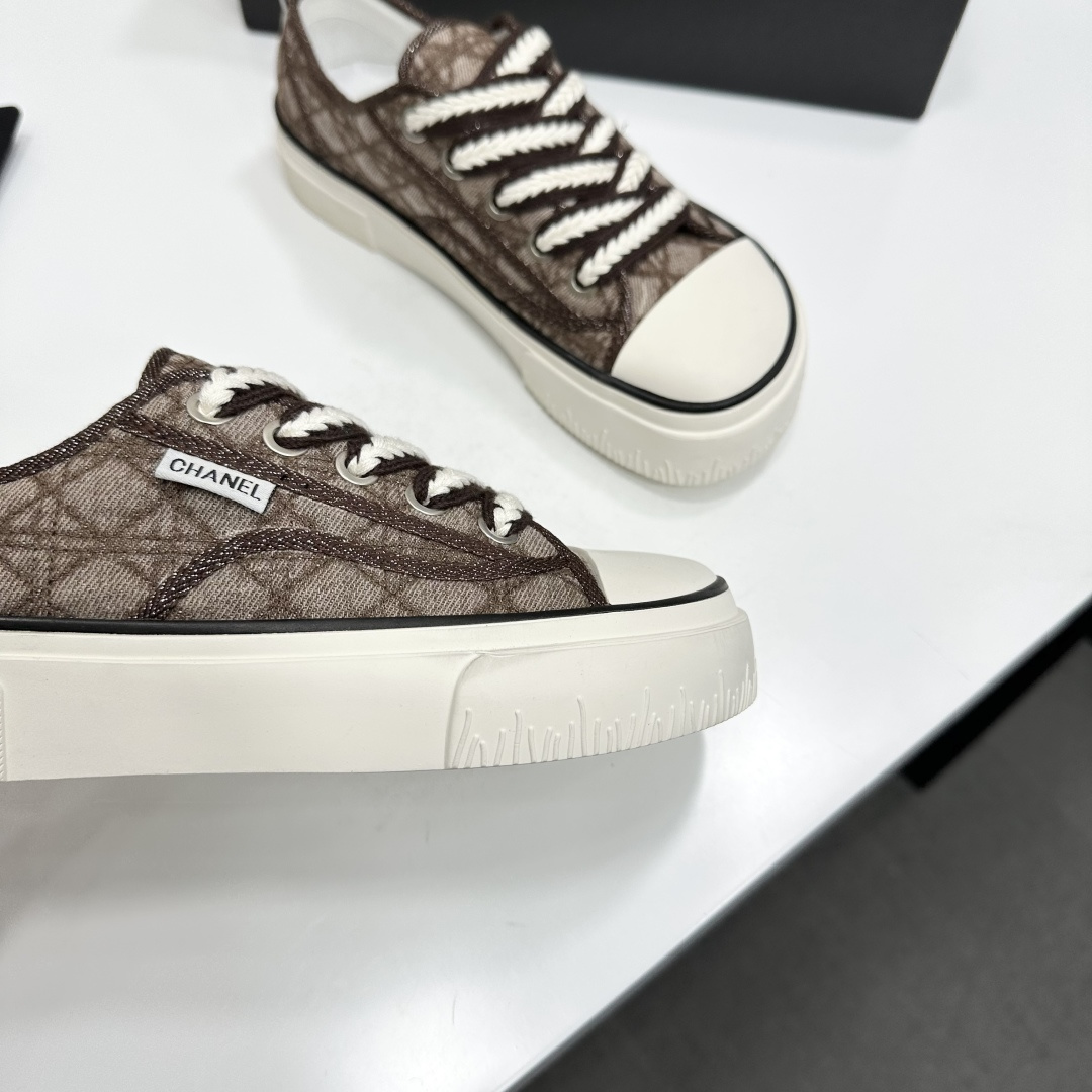 Chanel shoe