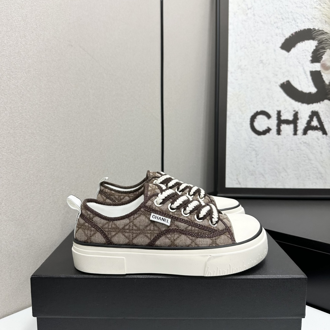 Chanel shoe