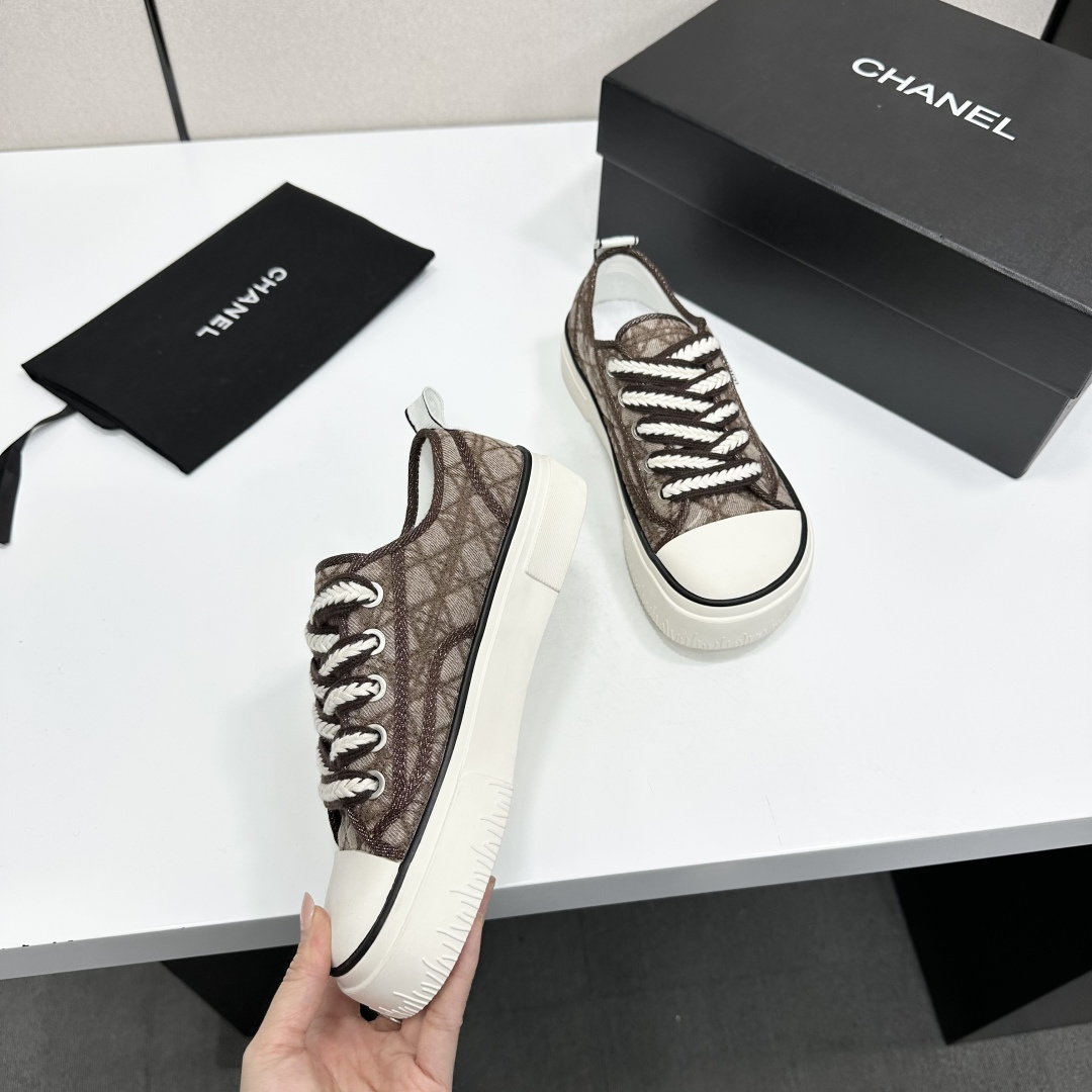Chanel shoe
