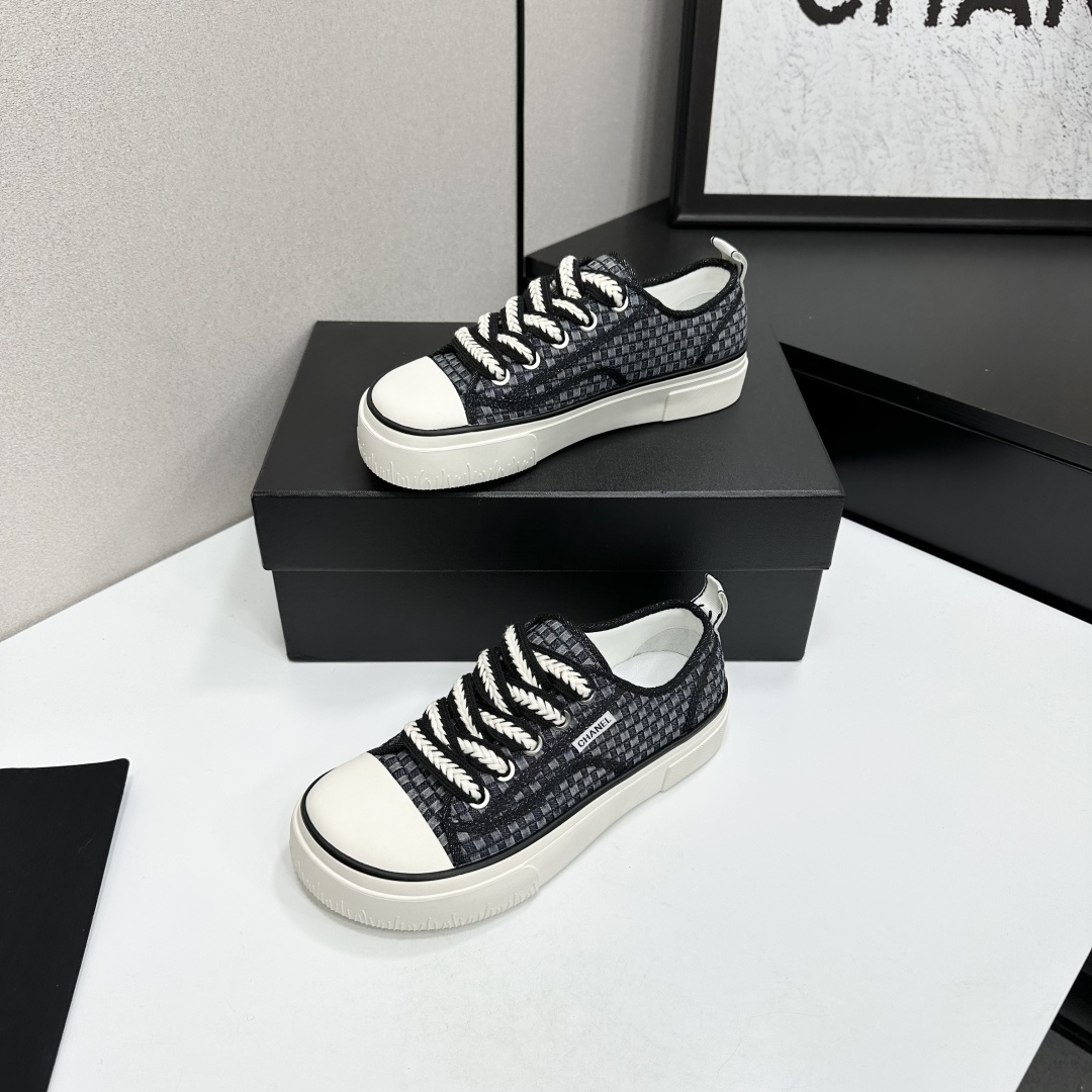 Chanel shoe