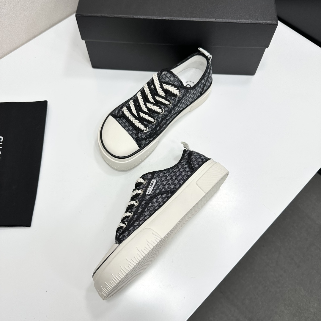 Chanel shoe