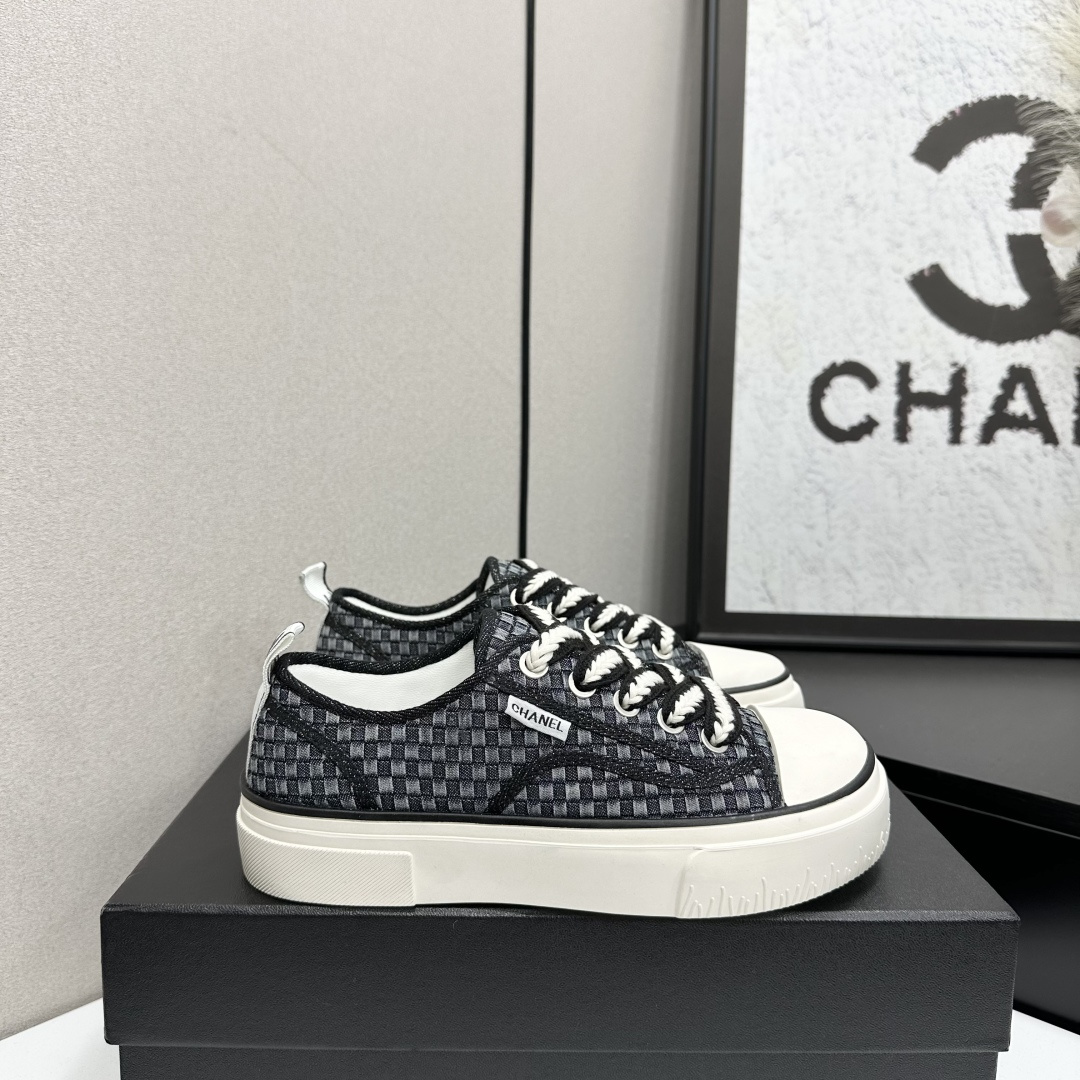 Chanel shoe