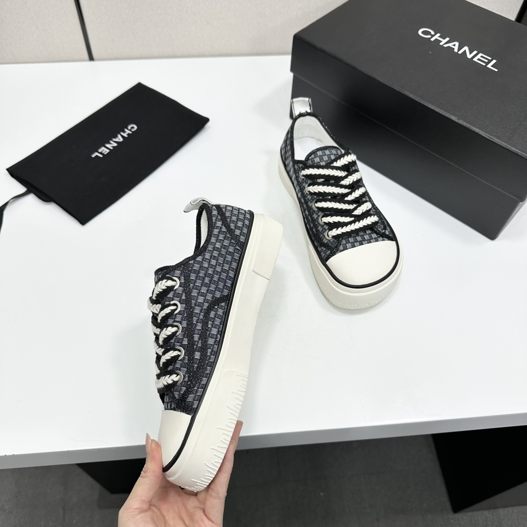 Chanel shoe