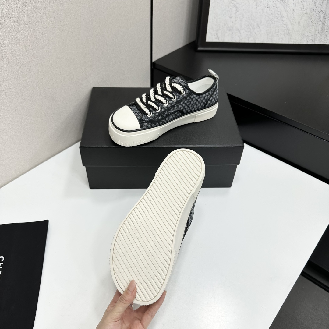 Chanel shoe