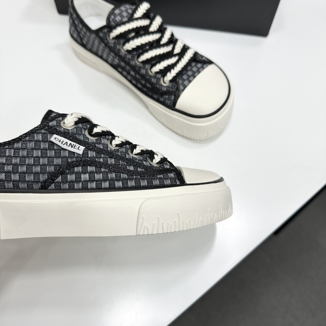 Chanel shoe