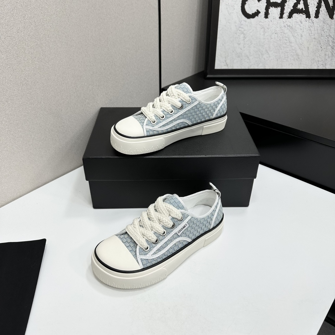 Chanel shoe